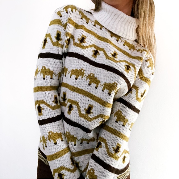 Vintage Elephant Knit Sweater 1990s • No Brand • Size M/L - Picture 5 of 10